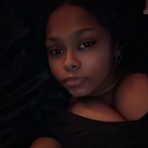 Meet your Posher, Milagros